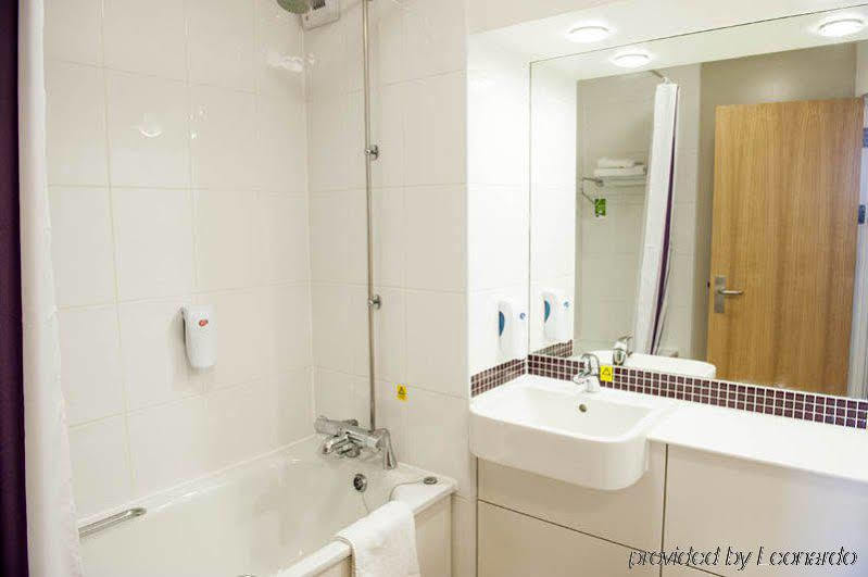 Premier Inn Premier Inn Weymouth Seafront Екстериор снимка